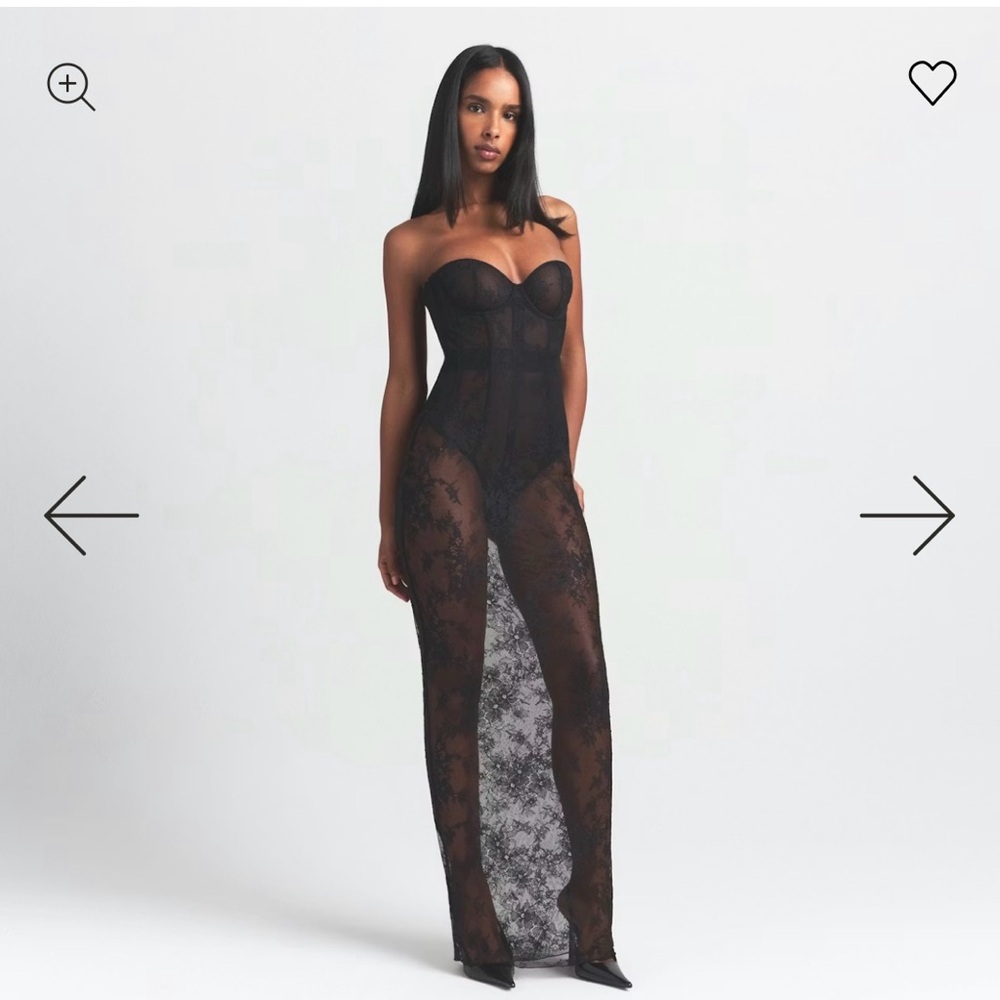 SKIMS Black Sheer Corset Lace Strapless Dress